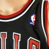 Mitchell & Ness koszulka męska Chicago Bulls NBA Swingman Alternate Jersey Bulls 97 Scottie Pippen SMJYGS18151-CBUBLCK97SPI